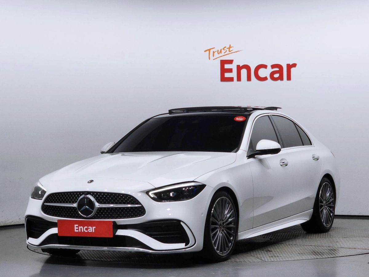 MERCEDES BENZ C-CLASS W206  2023