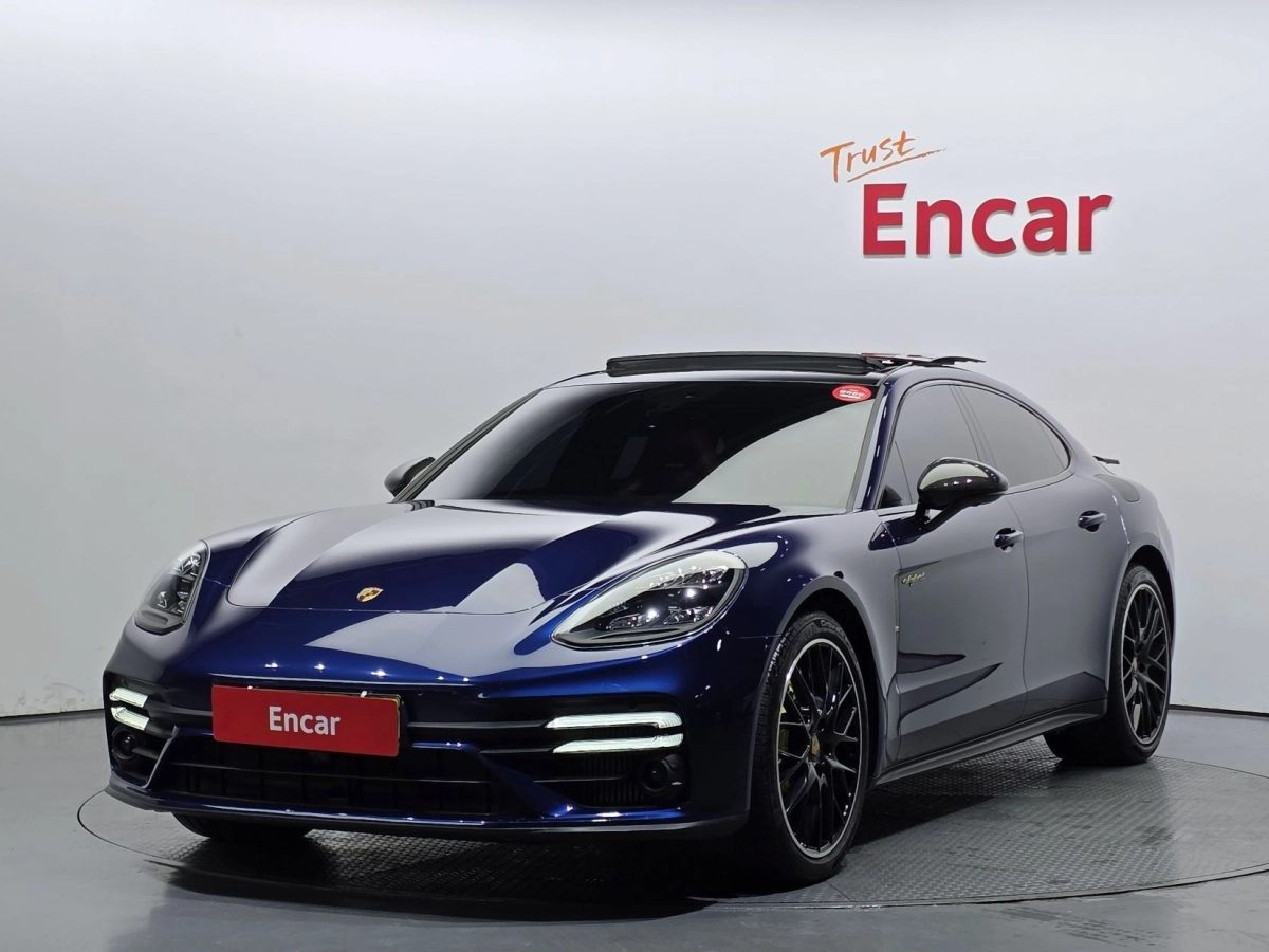 PORSCHE PANAMERA 971