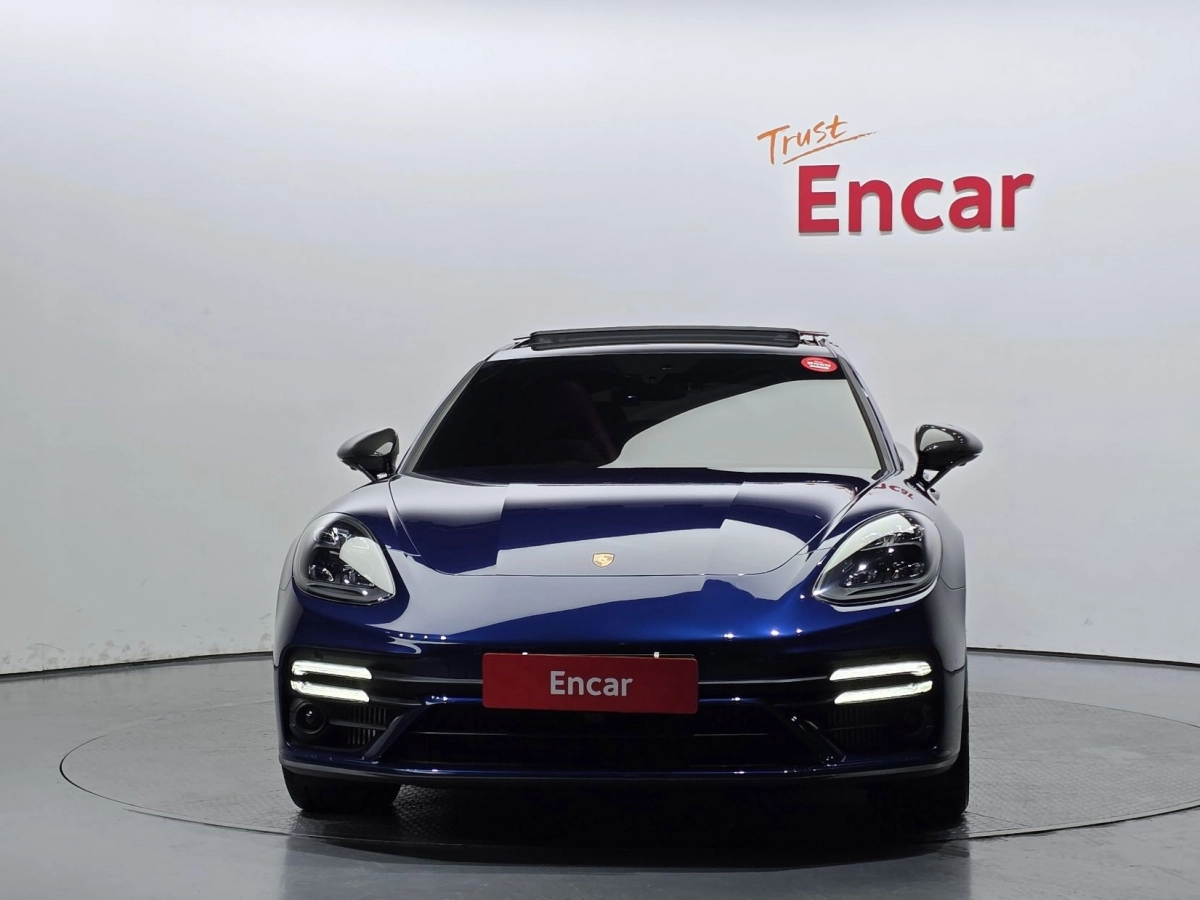 PORSCHE PANAMERA 971