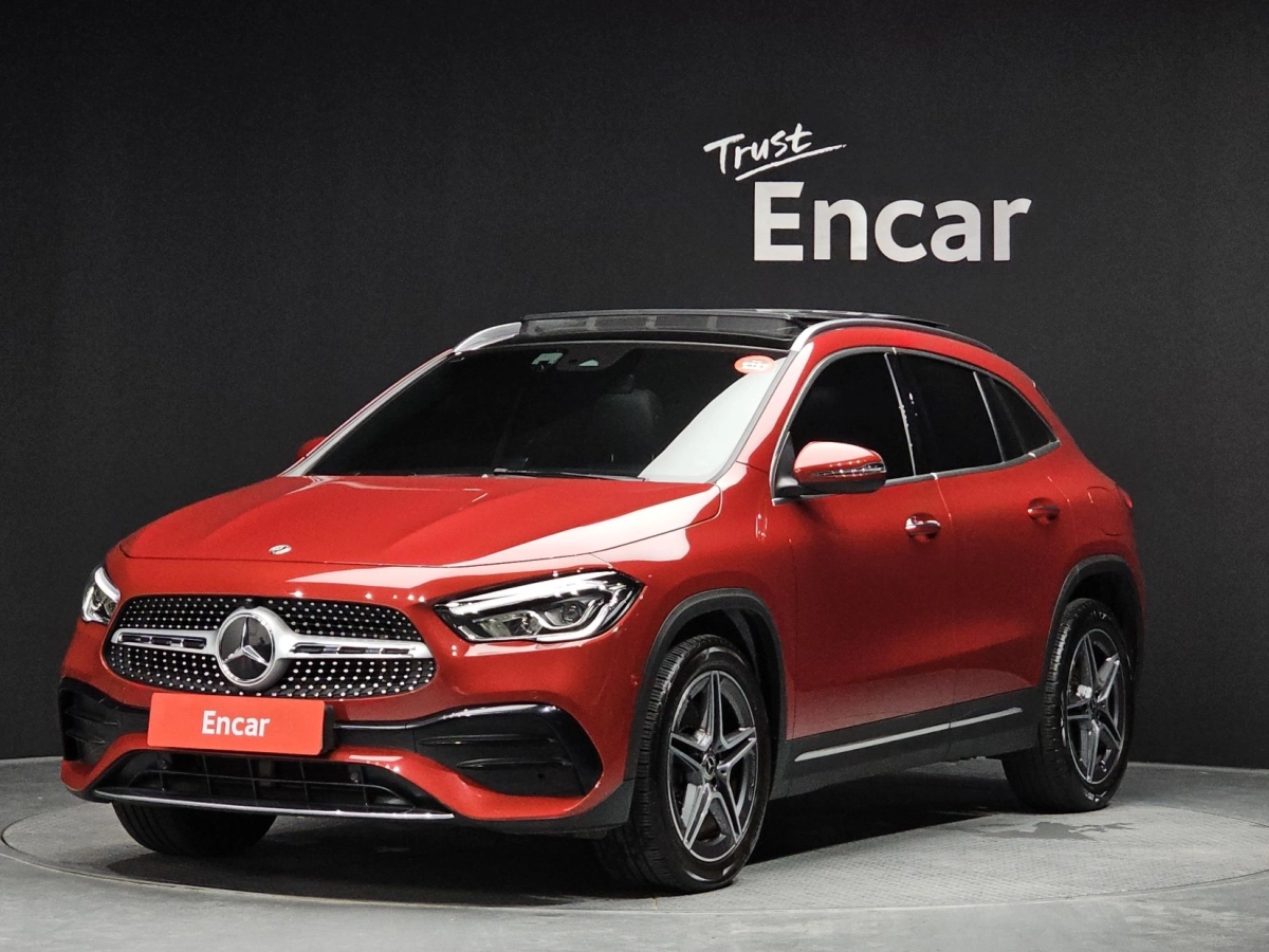 MERCEDES BENZ GLA-CLASS H247