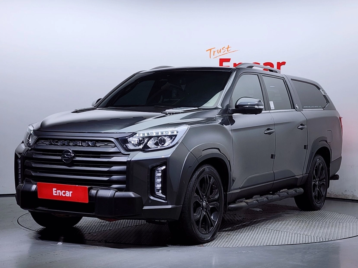 SSANGYONG REXTON SPORTS CAR