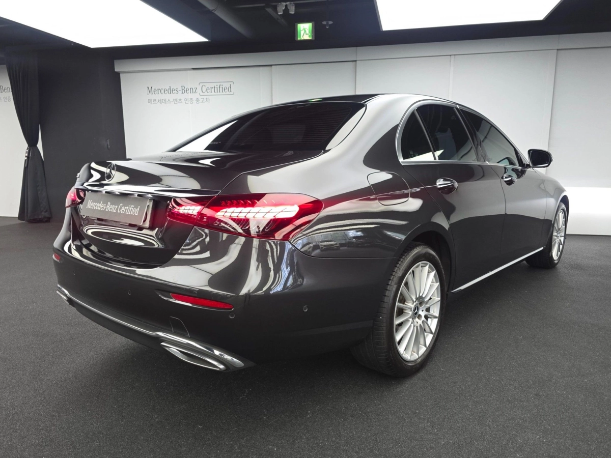 MERCEDES BENZ E-CLASS W213