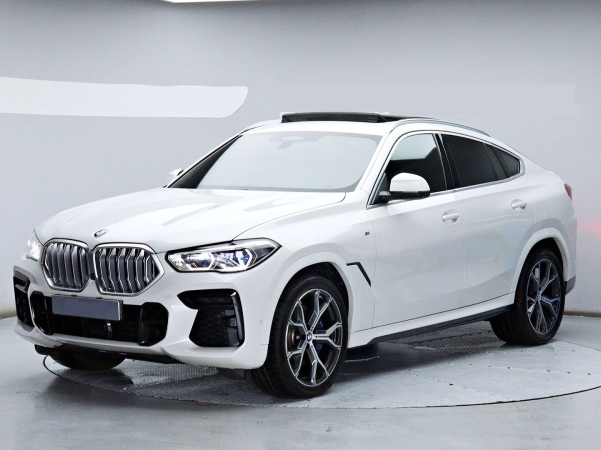 BMW X6 G06