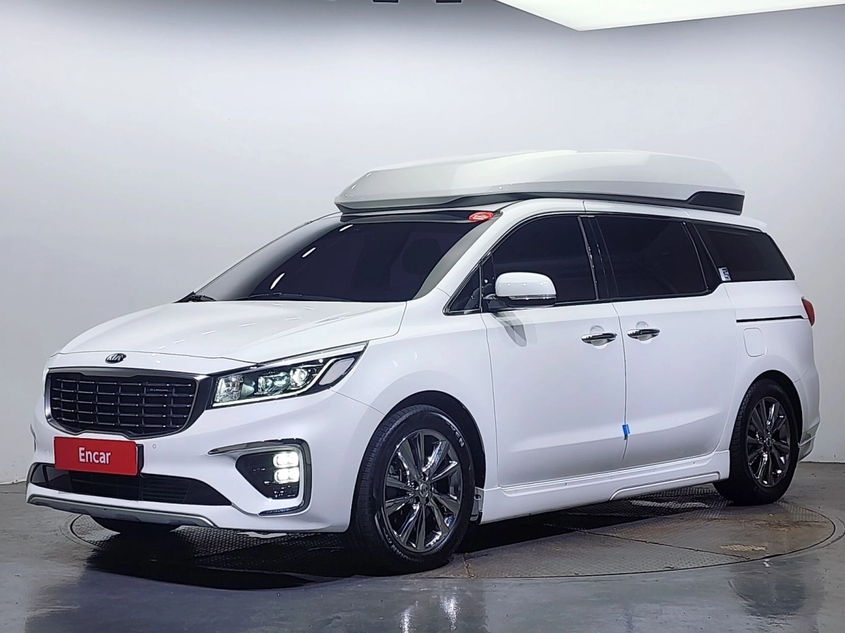 KIA CARNIVAL 2020
