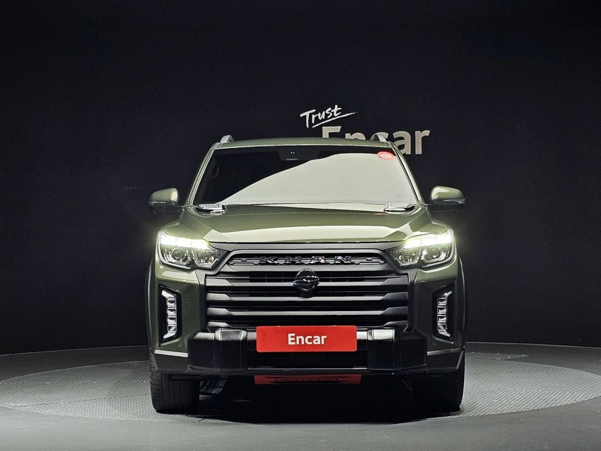 SSANGYONG REXTON SPORTS CAR