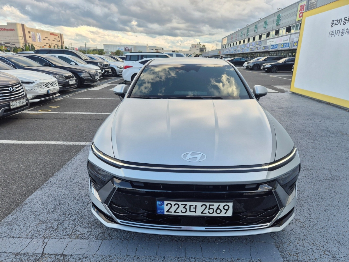 HYUNDAI SONATA 디 엣Ȅ