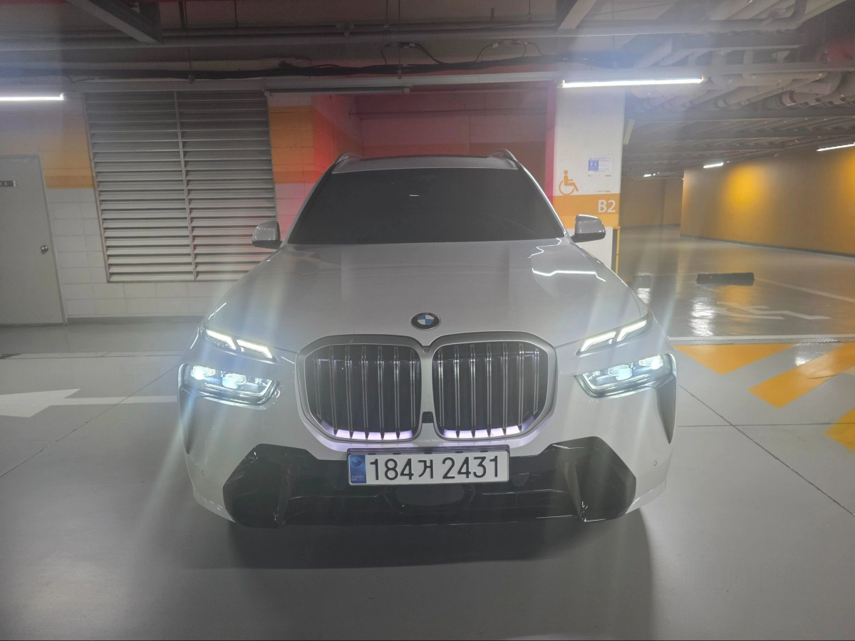 BMW X7 G07
