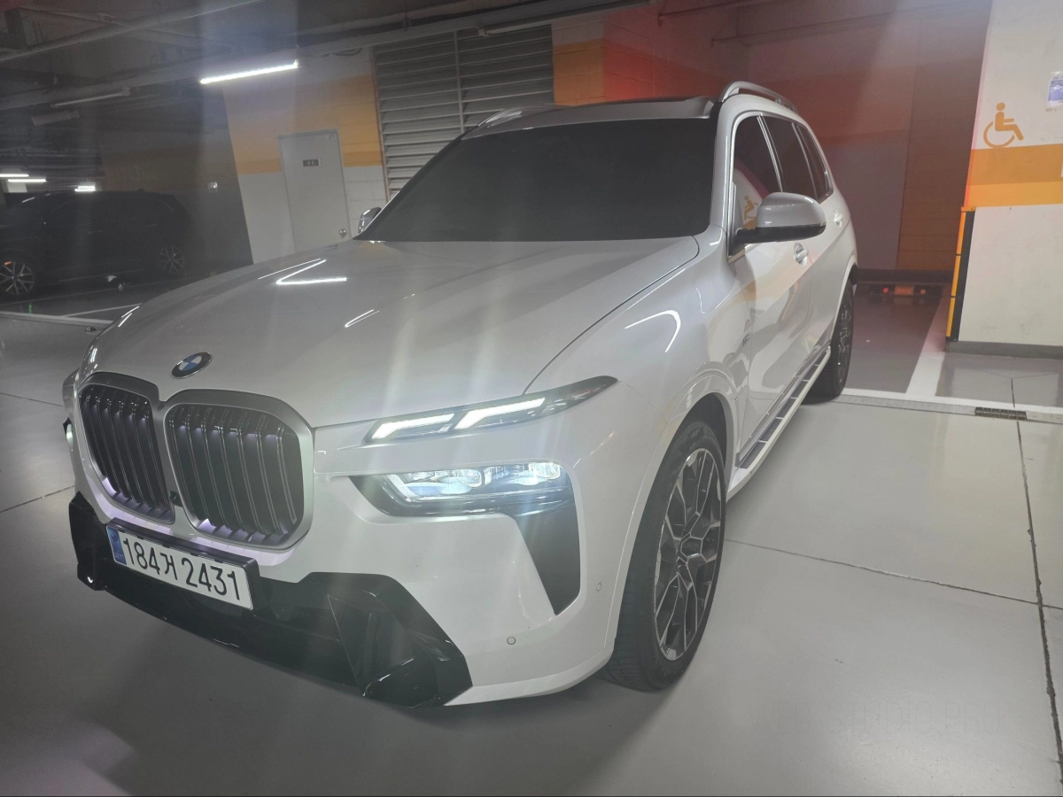 BMW X7 G07