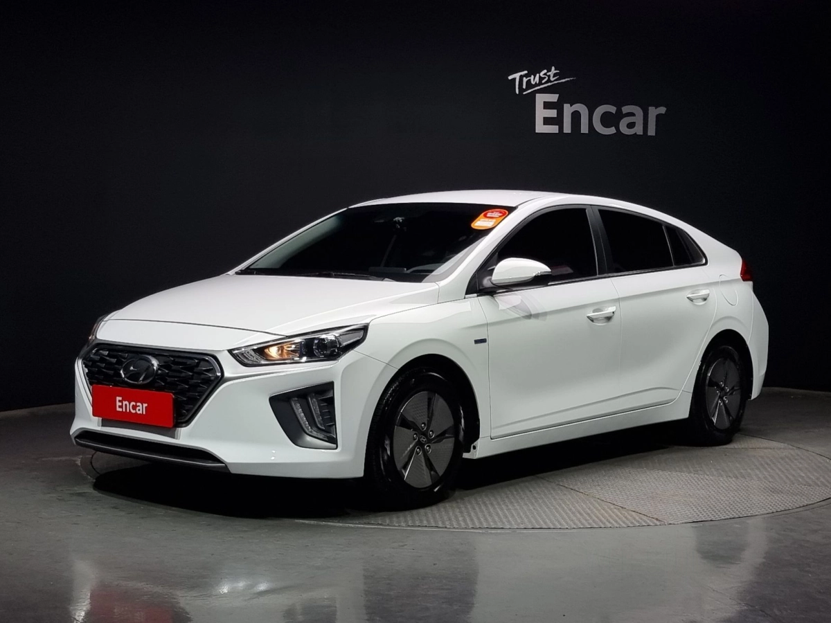 HYUNDAI IONIQ HYBRID  2019