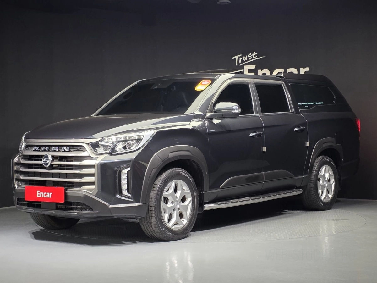 SSANGYONG REXTON SPORTS CAR