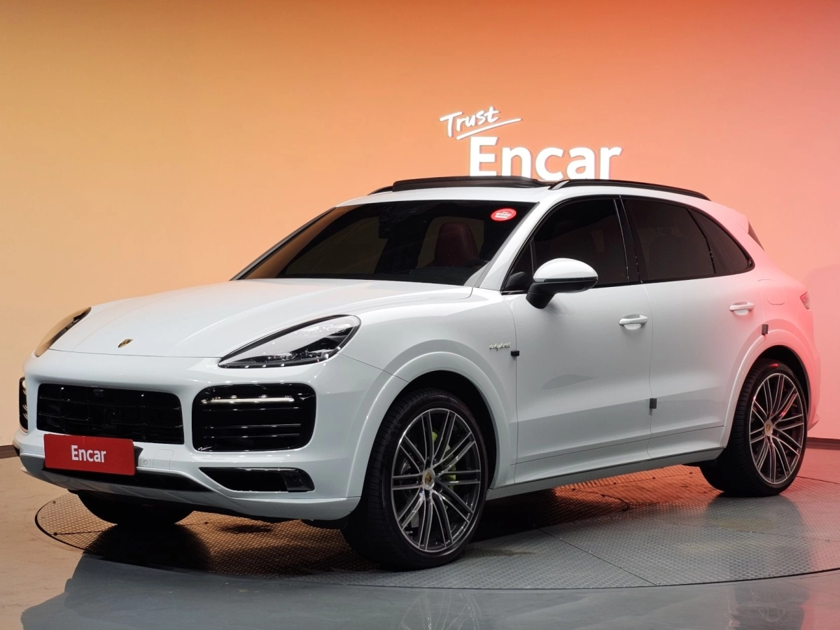 PORSCHE CAYENNE PO536