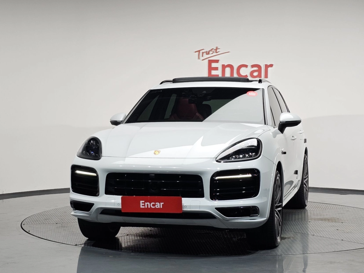 PORSCHE CAYENNE PO536