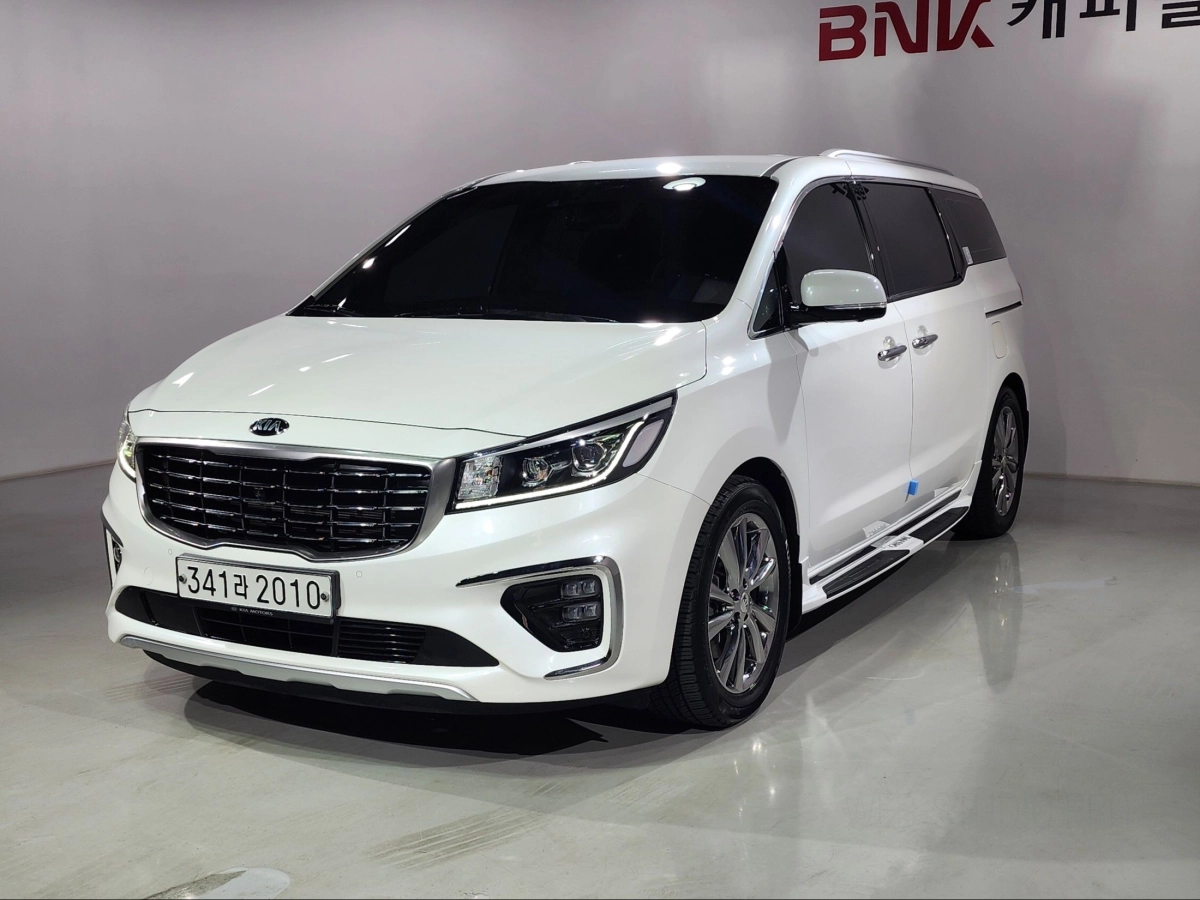 KIA CARNIVAL 2020