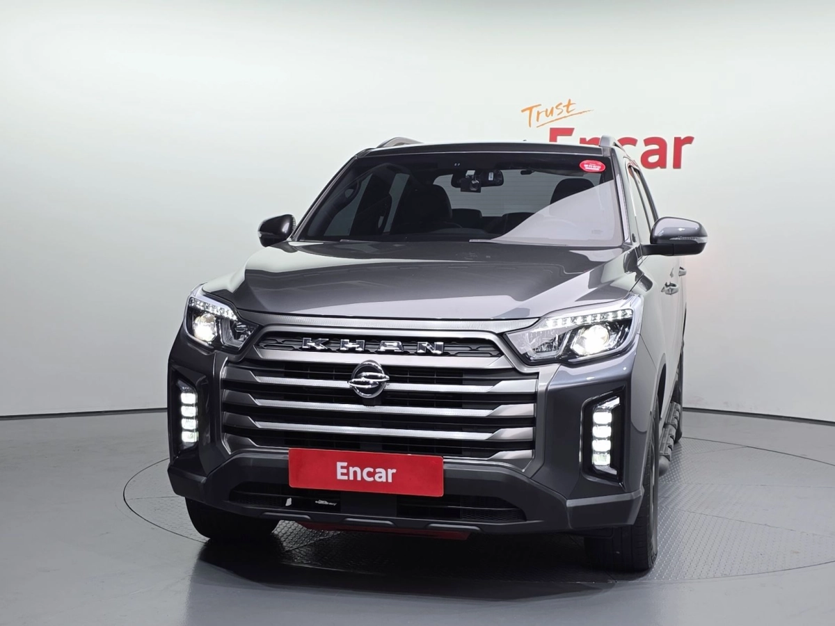 SSANGYONG REXTON SPORTS CAR