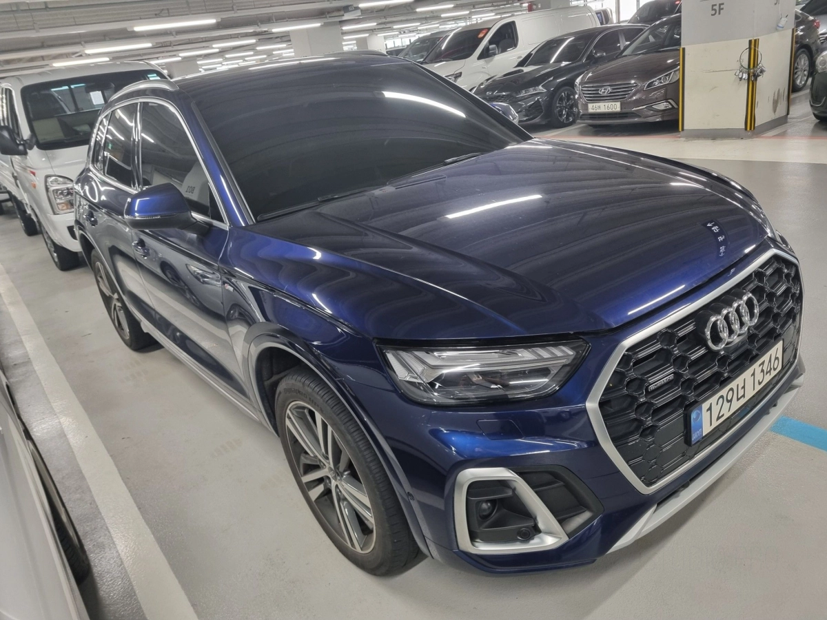 AUDI Q5 FY