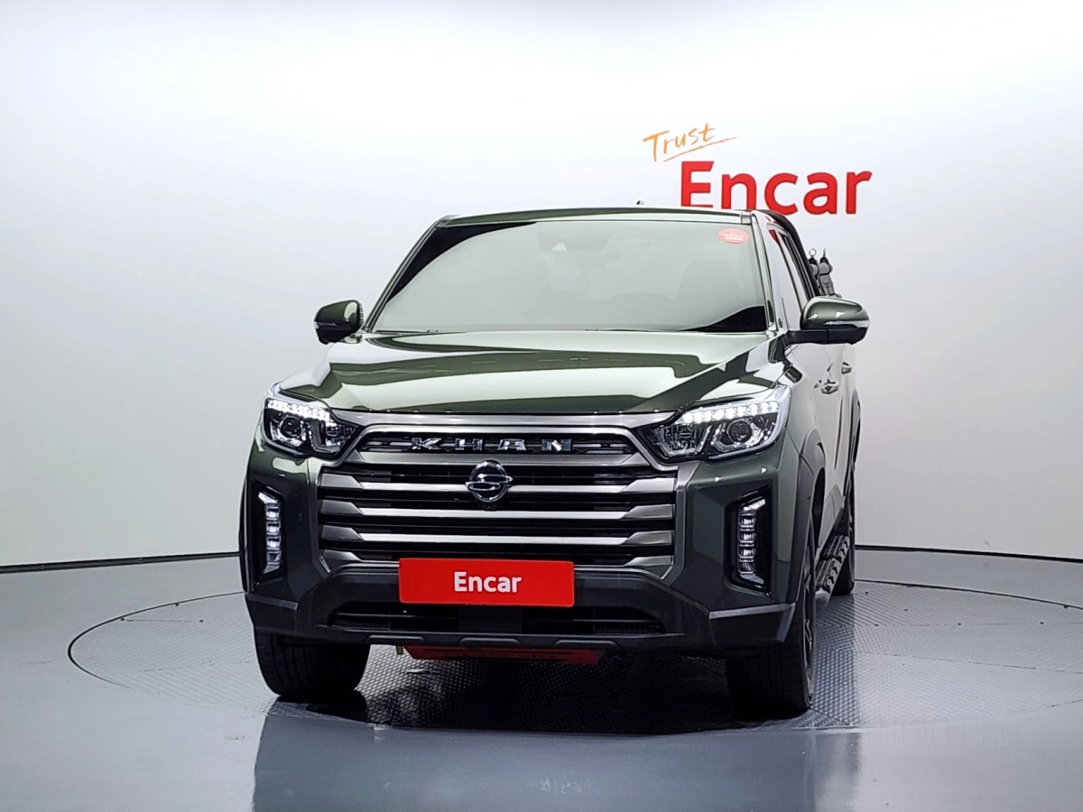 SSANGYONG REXTON SPORTS CAR