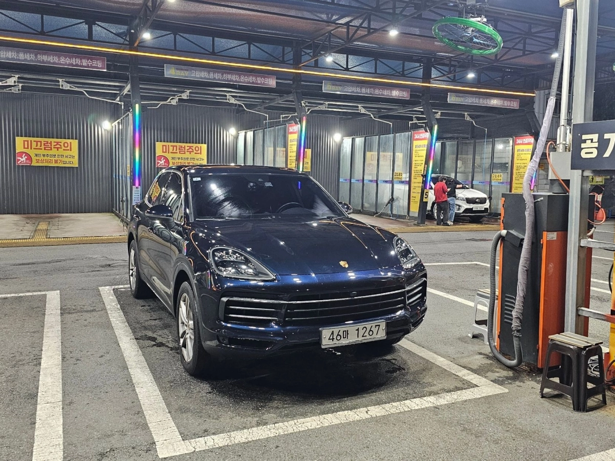 PORSCHE CAYENNE PO536