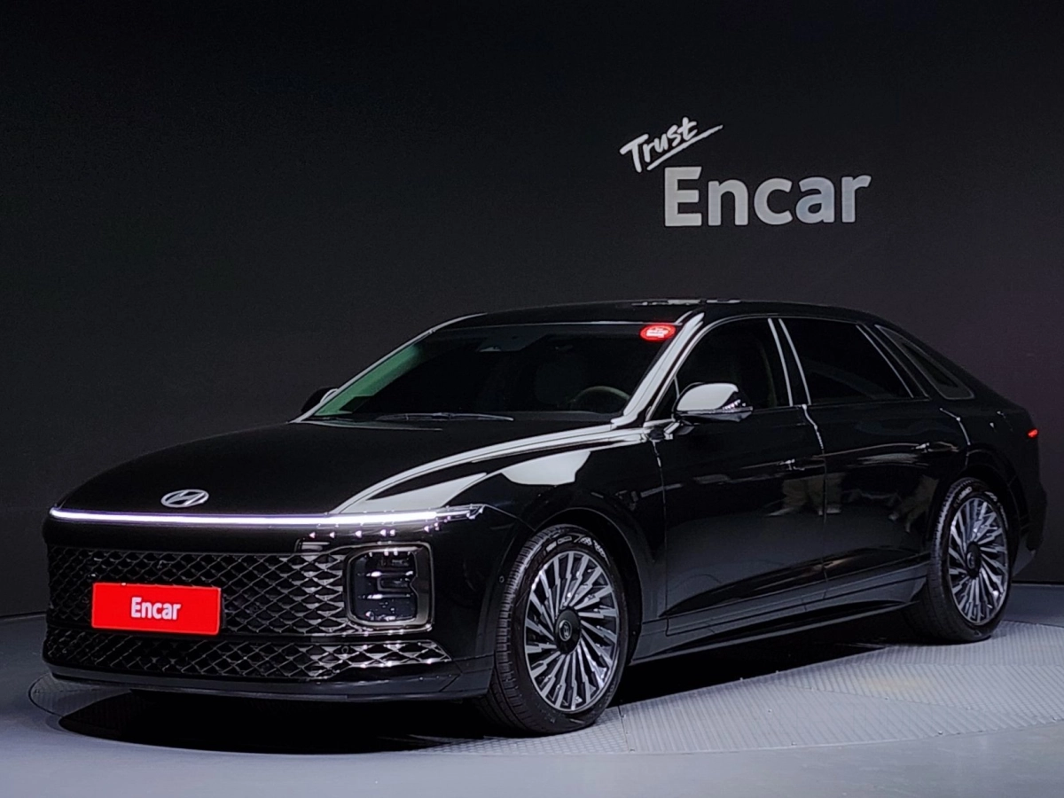 HYUNDAI GRANDEUR GN7  2023