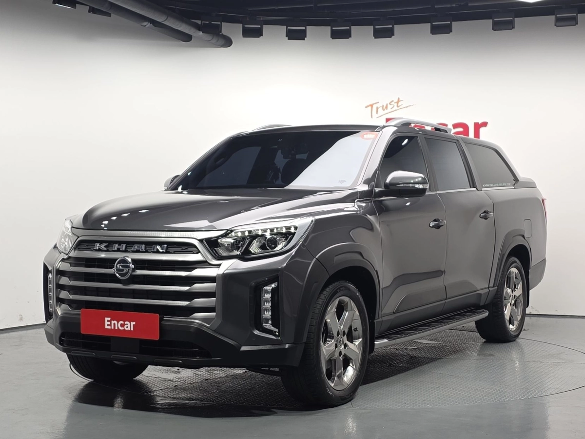 SSANGYONG REXTON SPORTS CAR