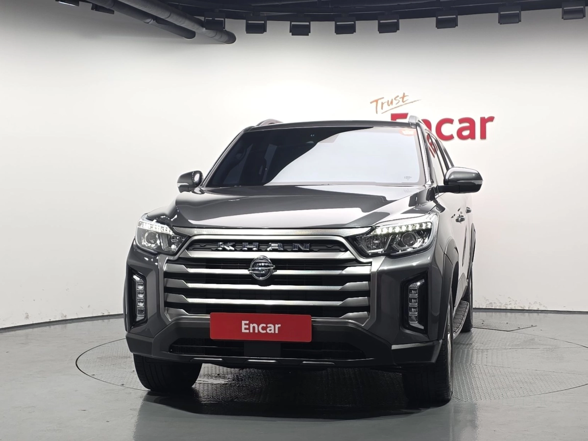 SSANGYONG REXTON SPORTS CAR