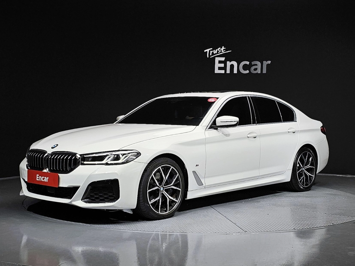 BMW 5-SERIES G30 2020