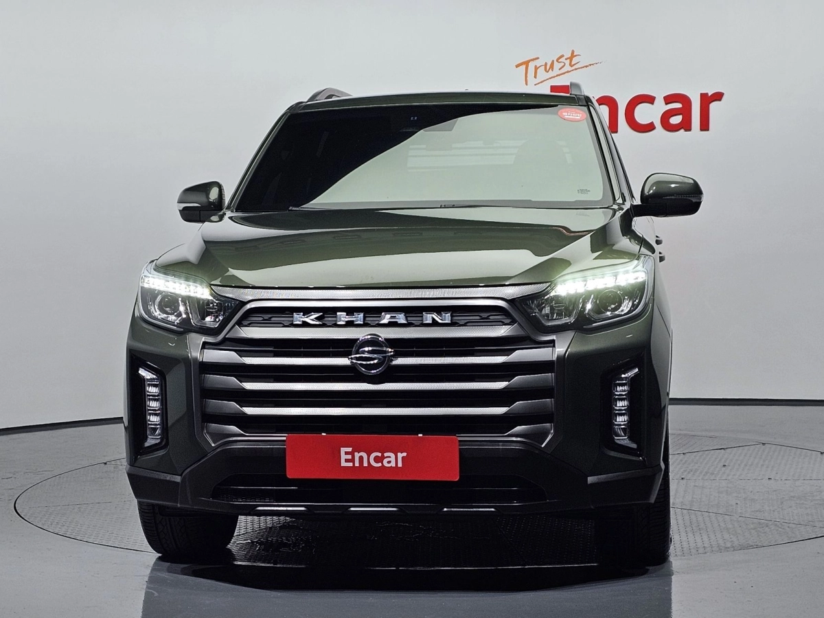 SSANGYONG REXTON SPORTS CAR