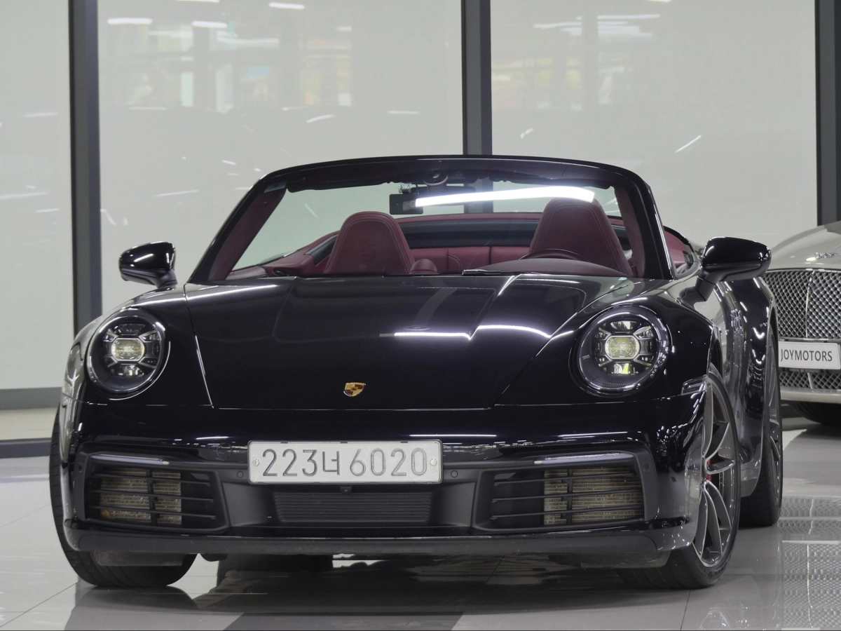 PORSCHE 911 992  2020