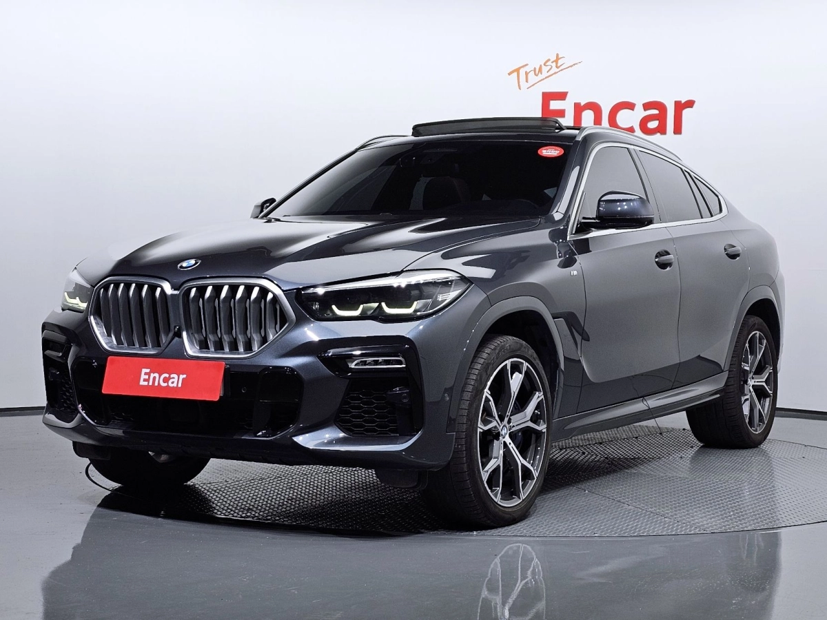 BMW X6 G06  2020