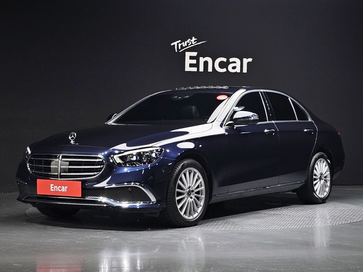 MERCEDES BENZ E-CLASS W213