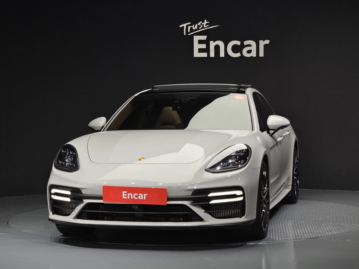 PORSCHE PANAMERA 971