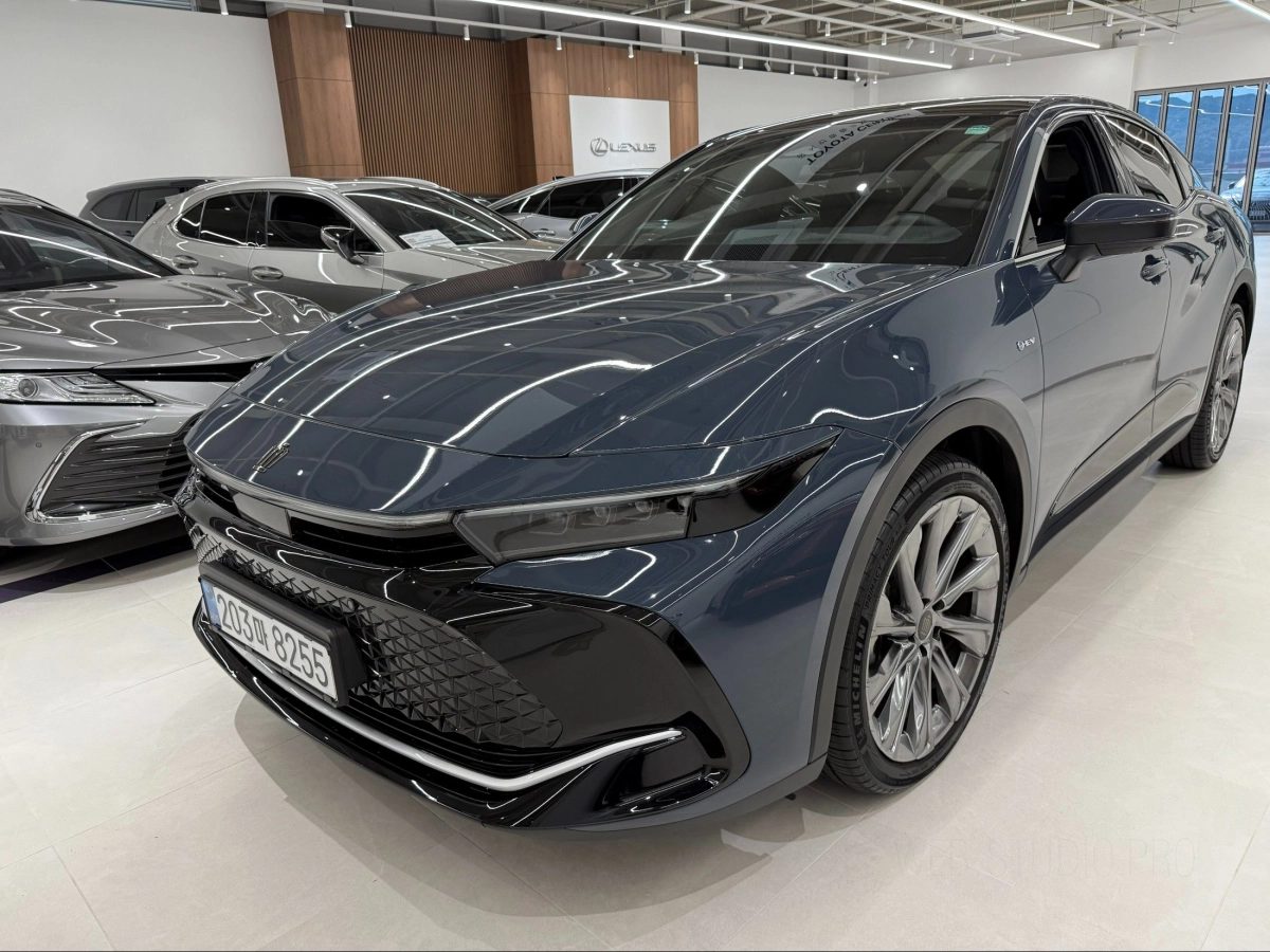 TOYOTA CROWN 크로스