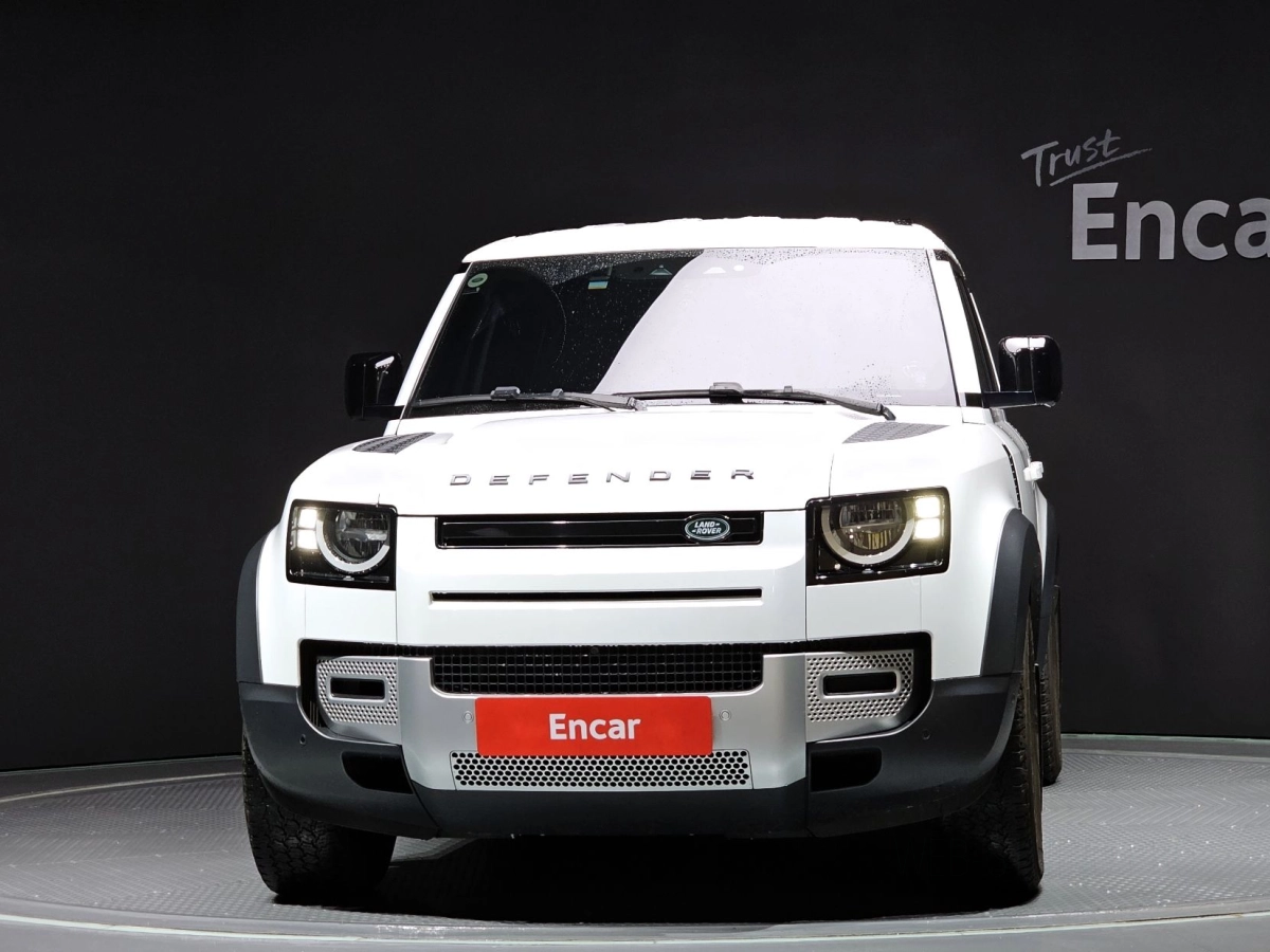 LAND ROVER DEFENDER L663