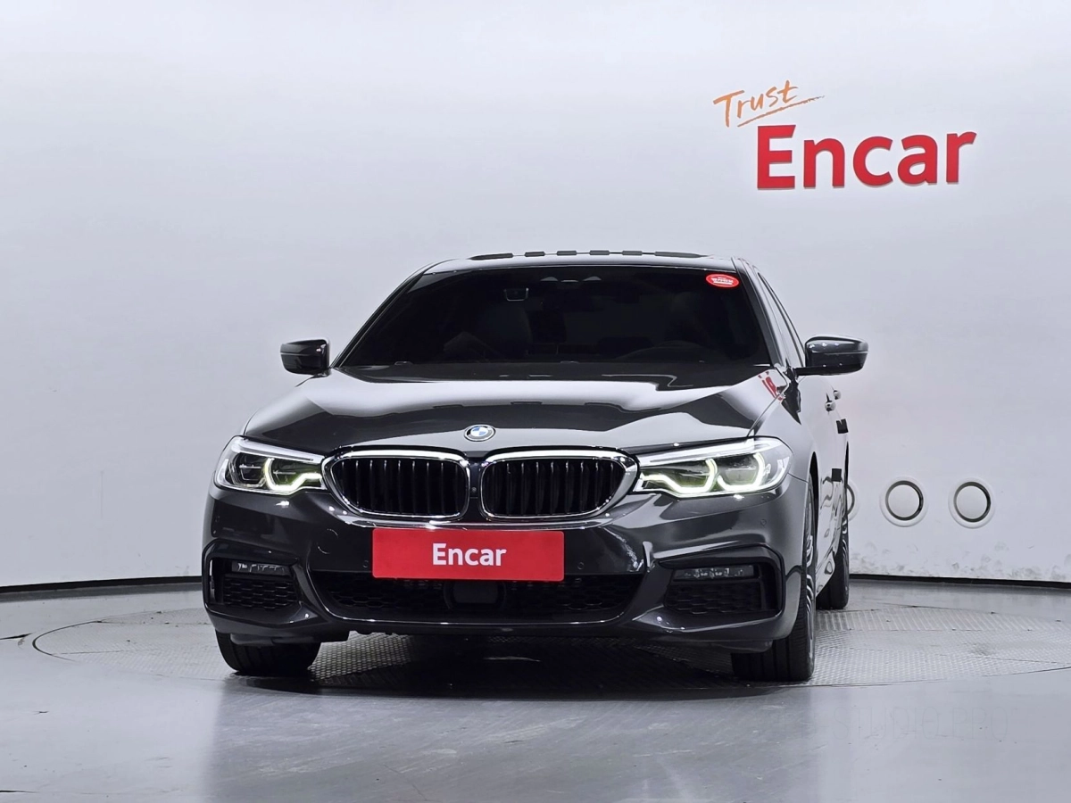 BMW 5-SERIES G30
