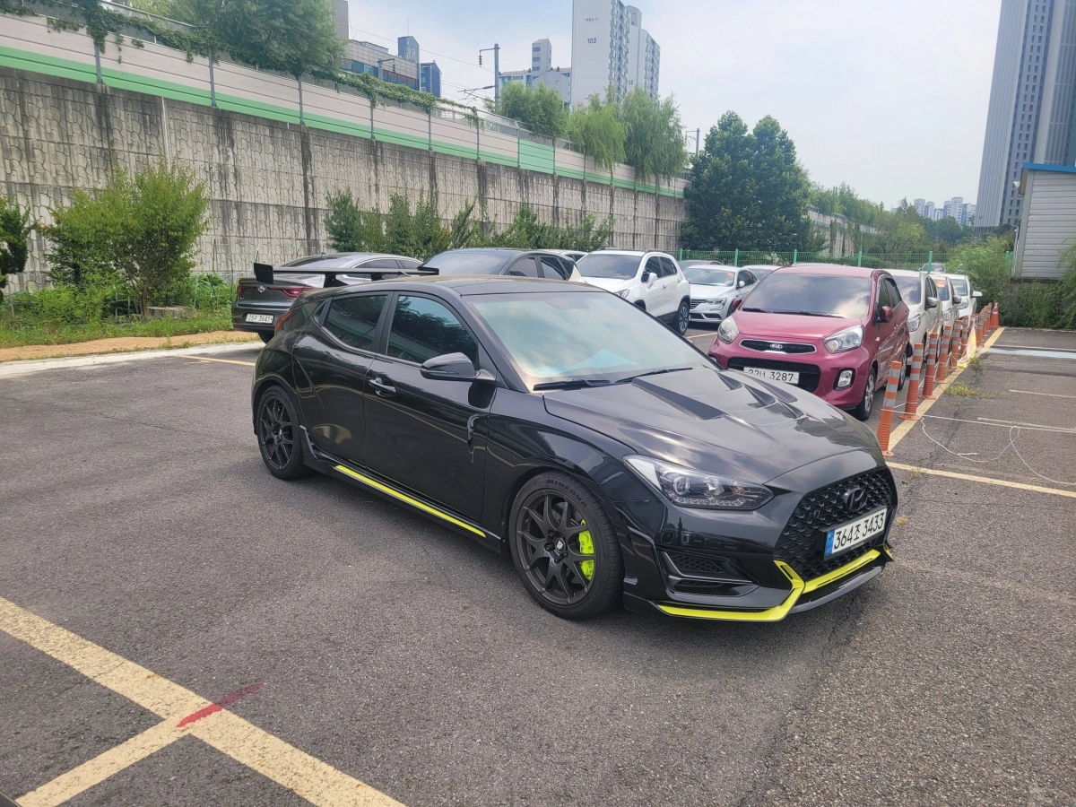 HYUNDAI VELOSTER JS