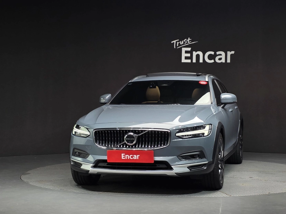VOLVO V90 CROSS COUNTRY