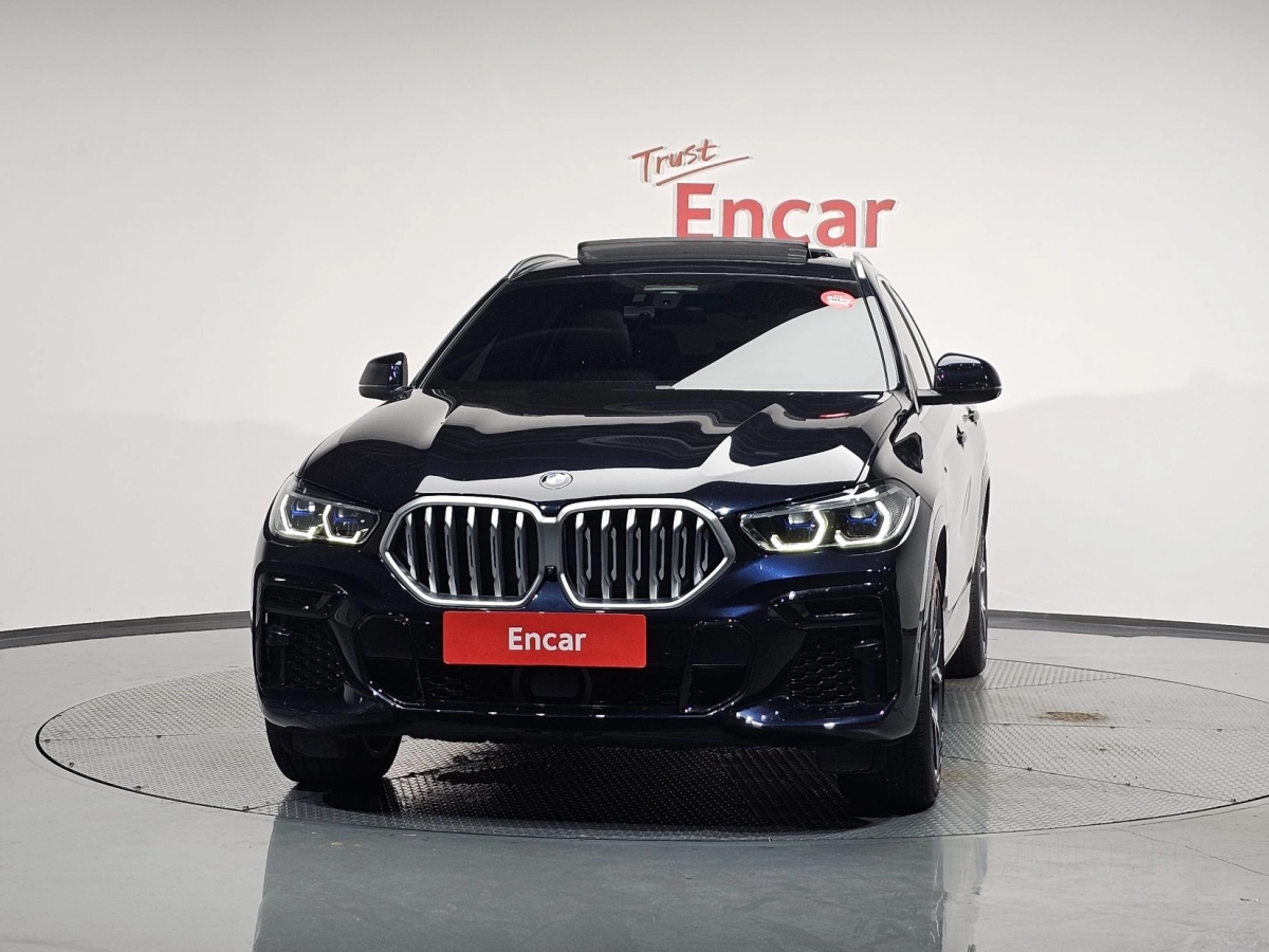 BMW X6 G06