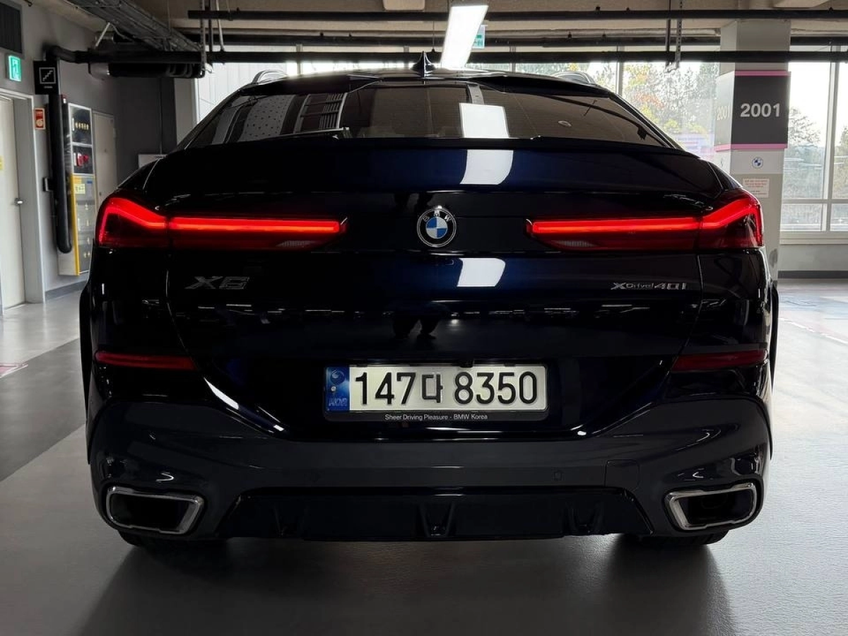 BMW X6 G06