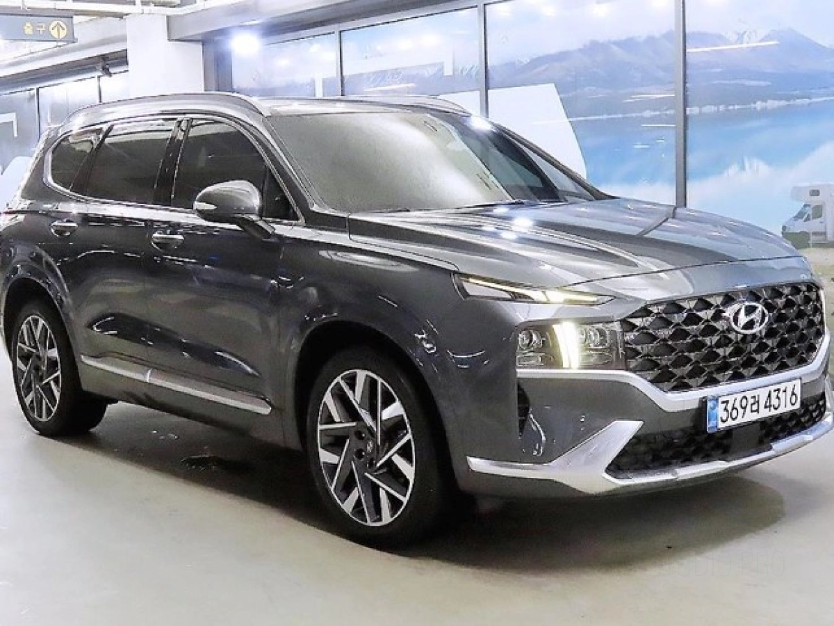 HYUNDAI SANTAFE 2021