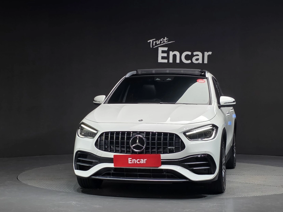 MERCEDES BENZ GLA-CLASS H247