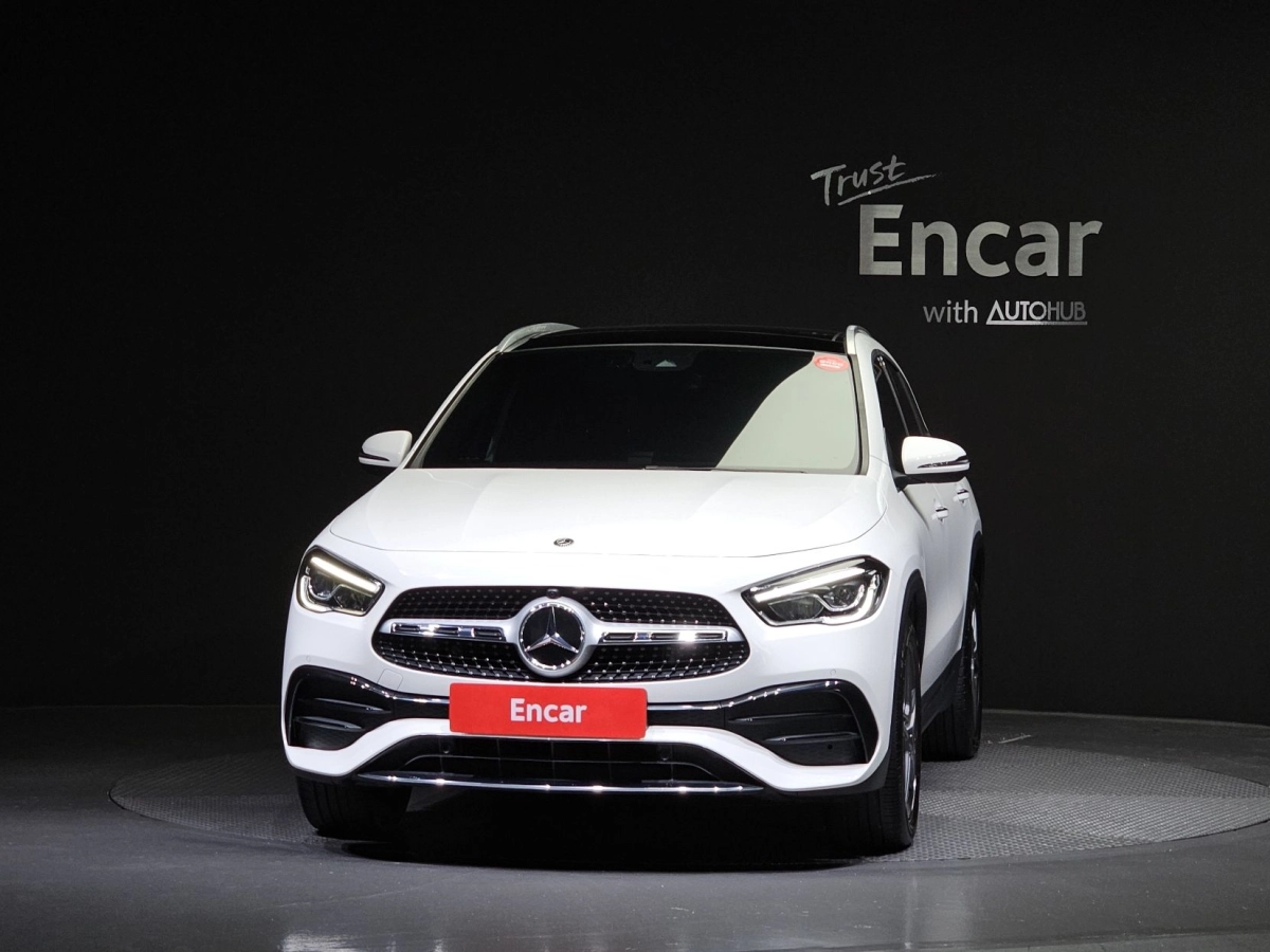 MERCEDES BENZ GLA-CLASS H247