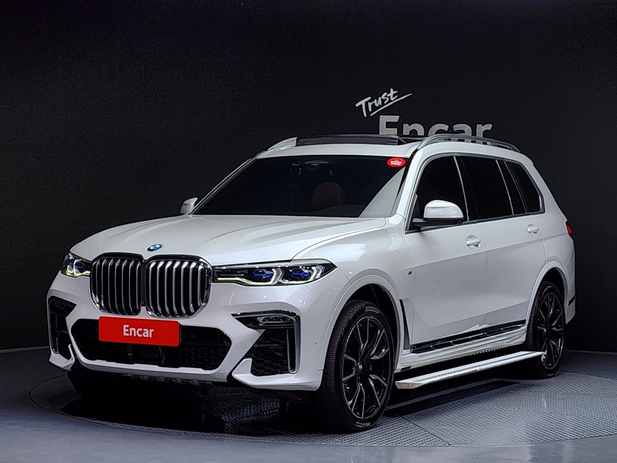 BMW X7 G07  2022