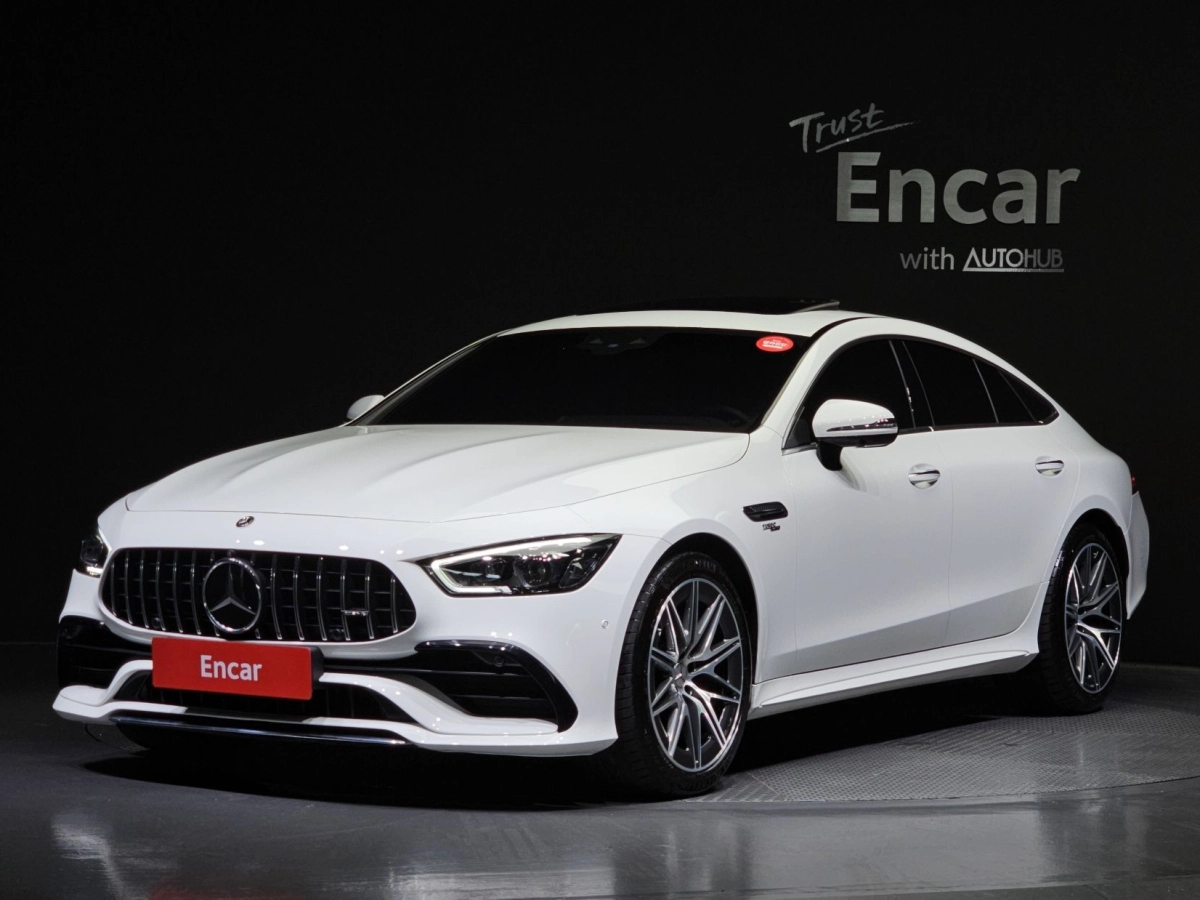 MERCEDES BENZ AMG GT