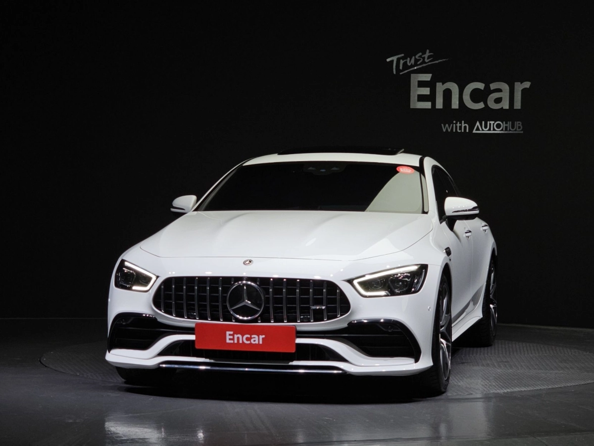 MERCEDES BENZ AMG GT