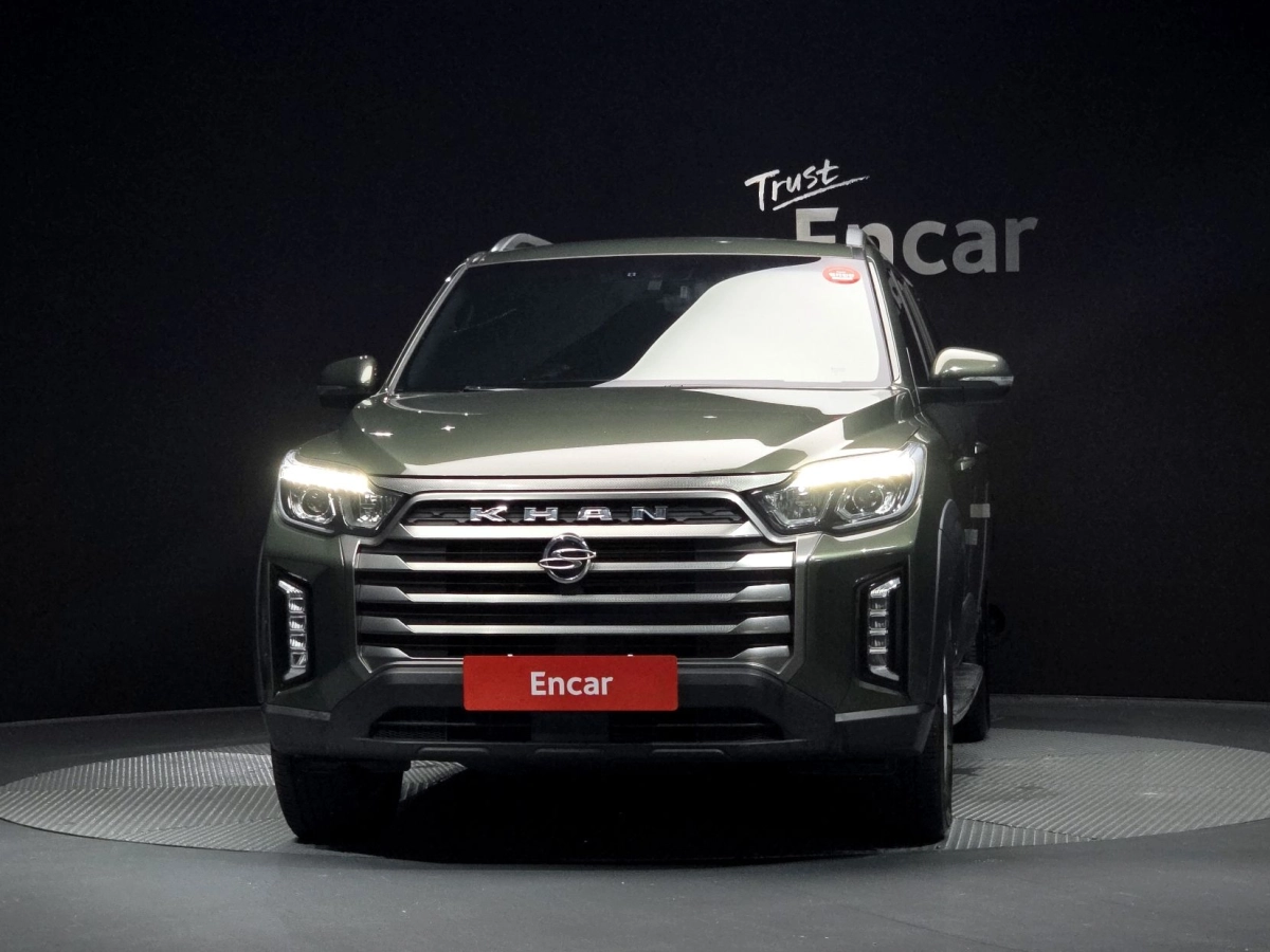 SSANGYONG REXTON SPORTS CAR