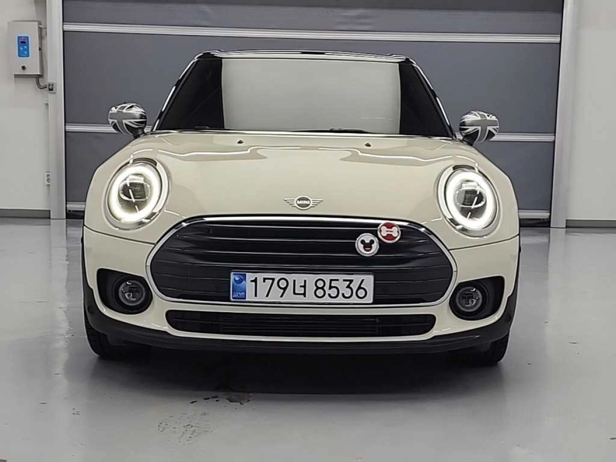 MINI CLUBMAN COOPER