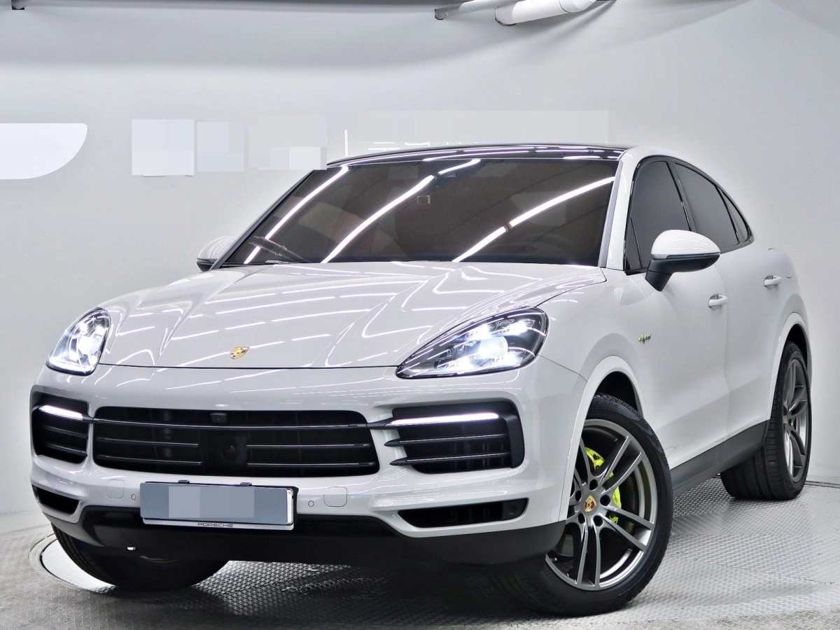 PORSCHE CAYENNE PO536