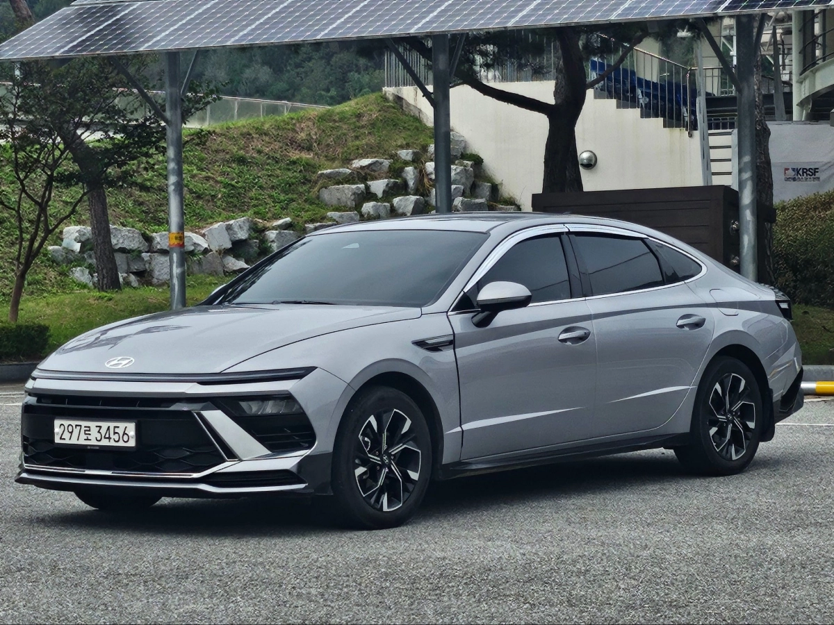 HYUNDAI SONATA 디 엣Ȅ