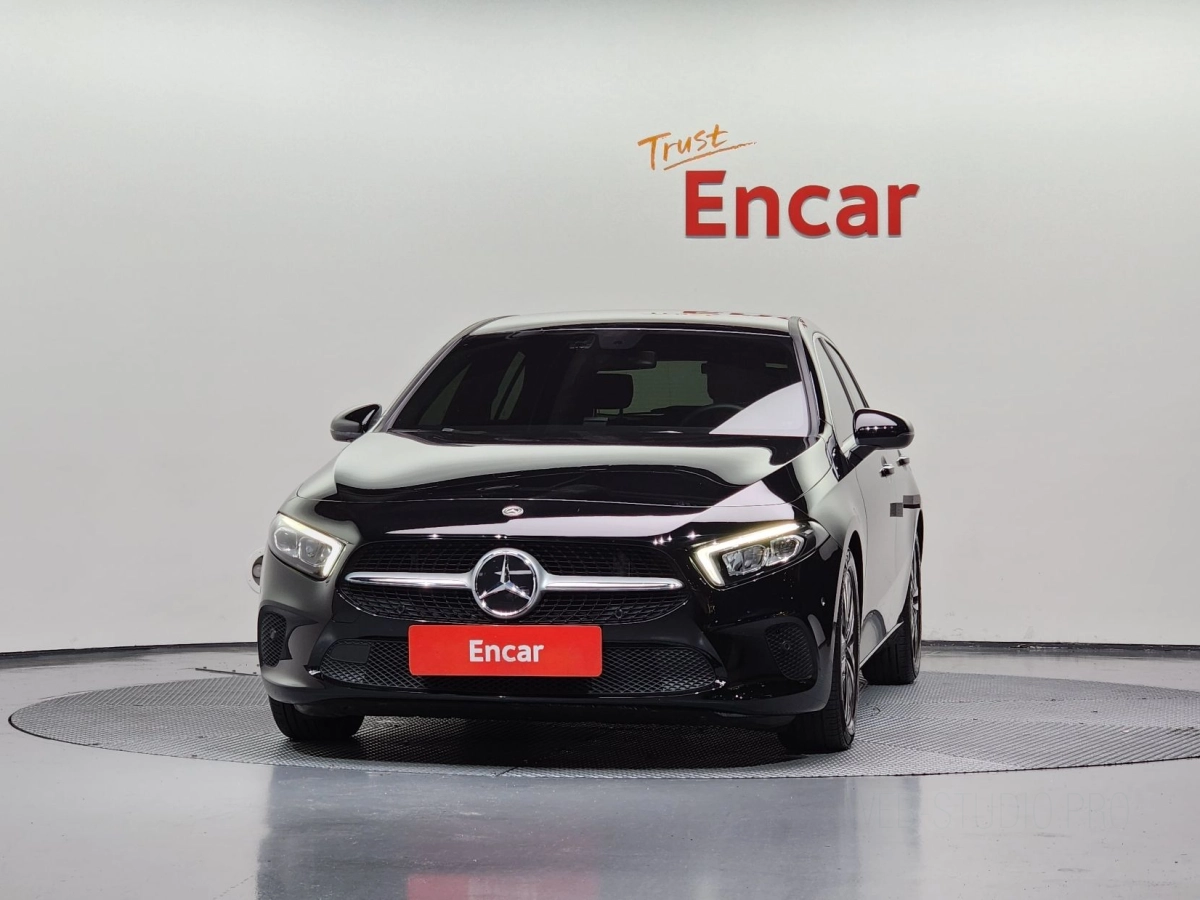 MERCEDES BENZ A-CLASS W177