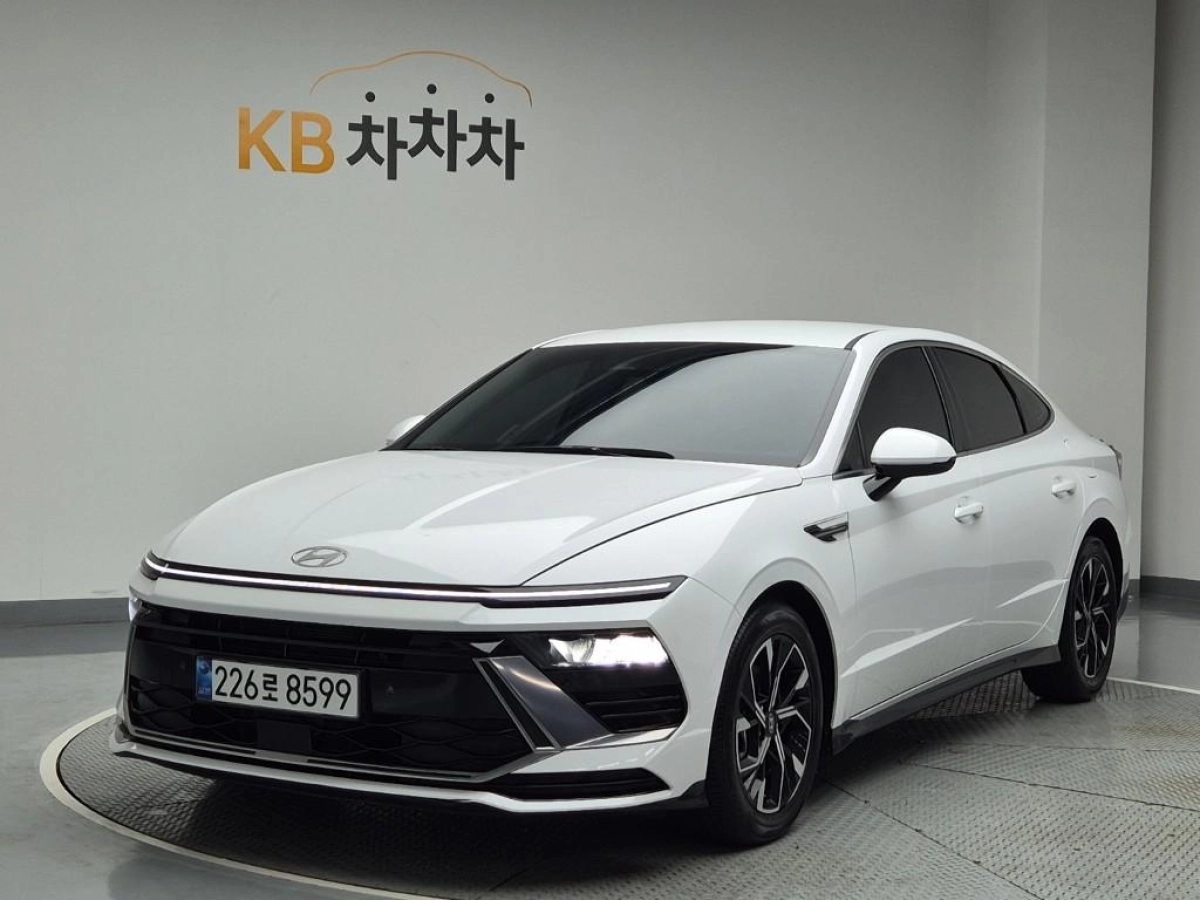 HYUNDAI SONATA 디 엣Ȅ
