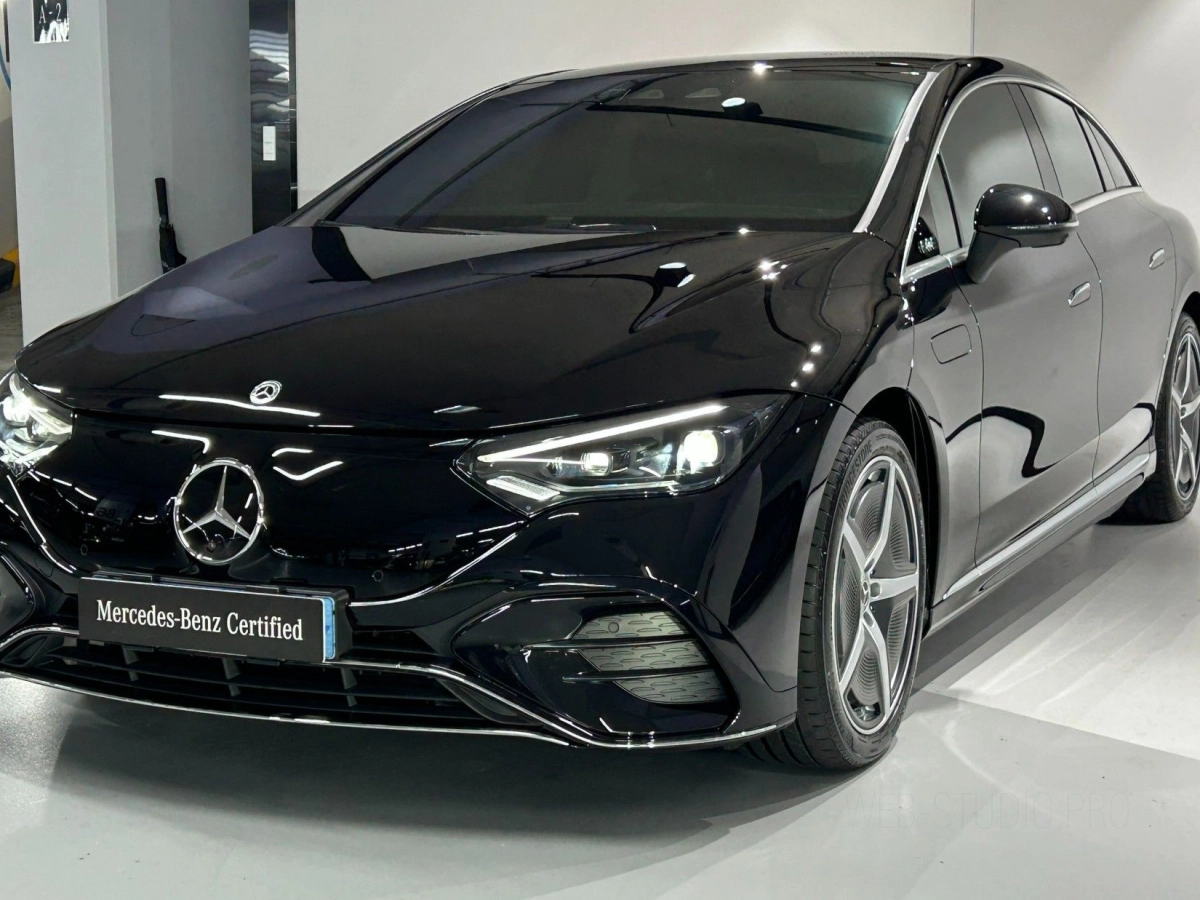 MERCEDES BENZ EQE V295  2024